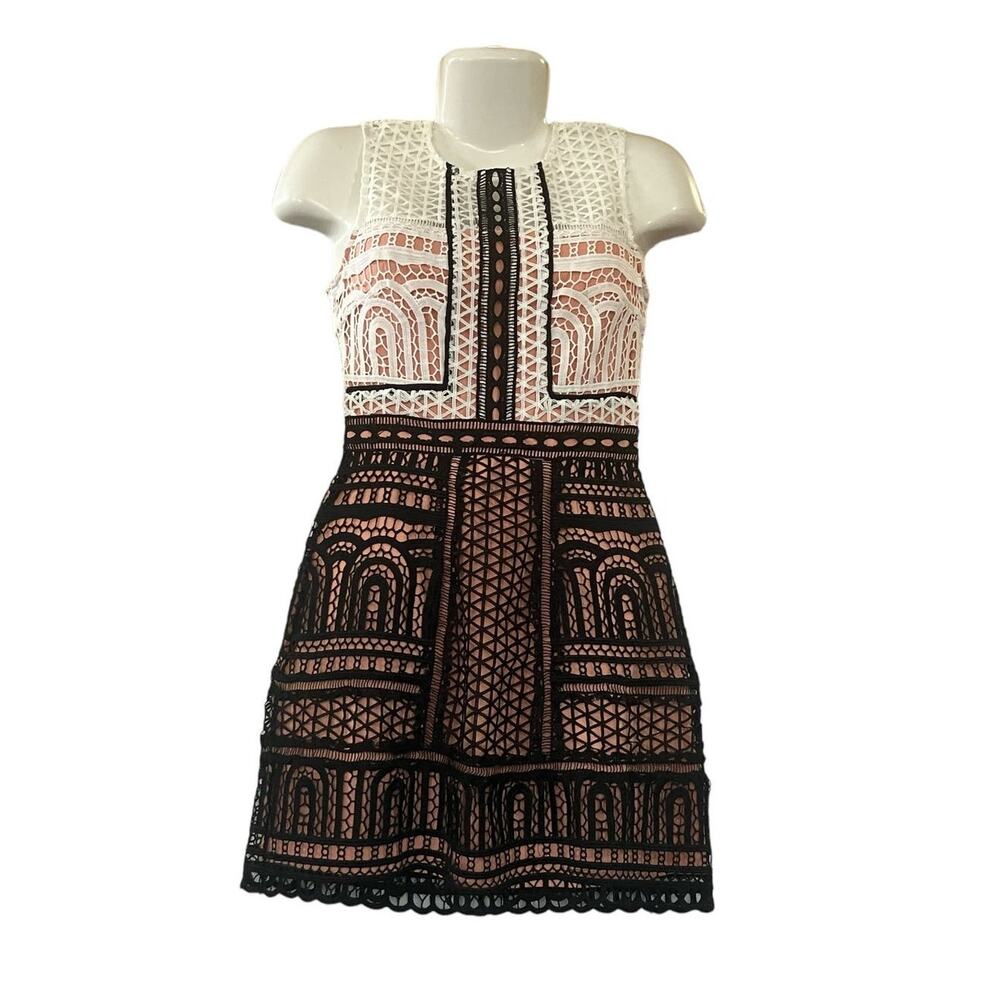 Gianni Bini Women's Black/White/Peach Lace Sheath Dress w/ Pink Lining | Size XS